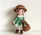 Amigurumi girl with bag