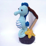 Amigurumi seahorse